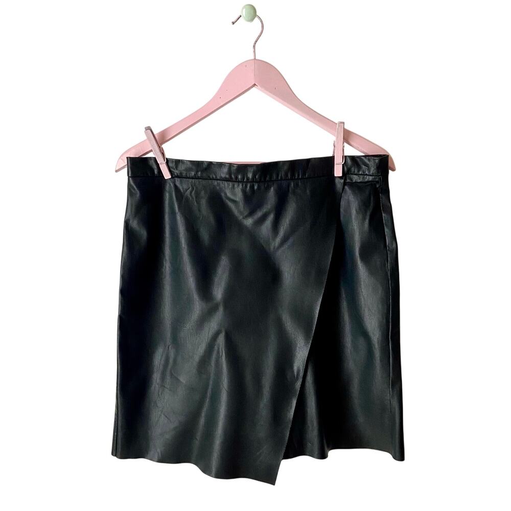 H&M Faux Leather Skirt Size 14